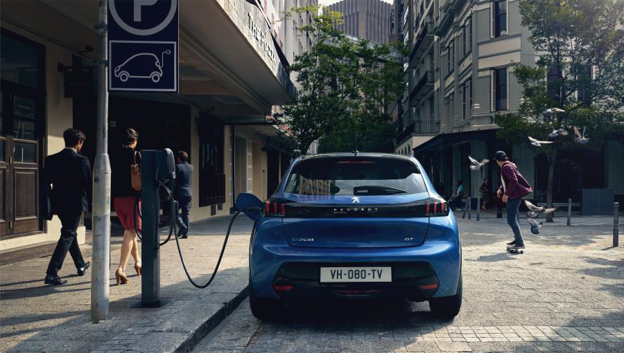  Peugeot e-208 2019 года  (WW) (фото 8 из 42)